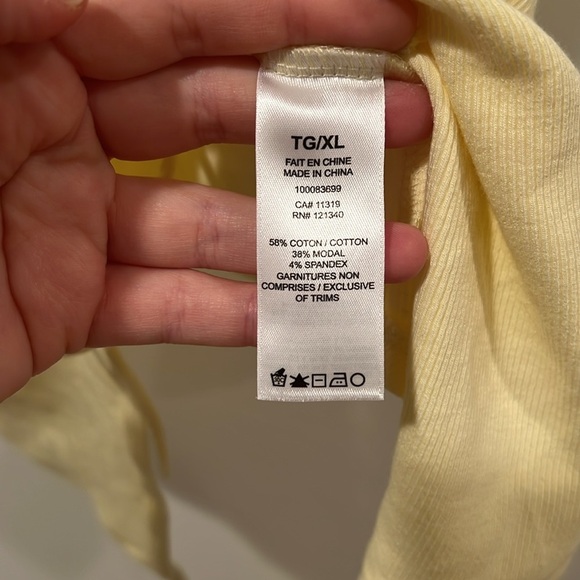 NWT Garage puff Sleeve Top - Size XL - Picture 7 of 8